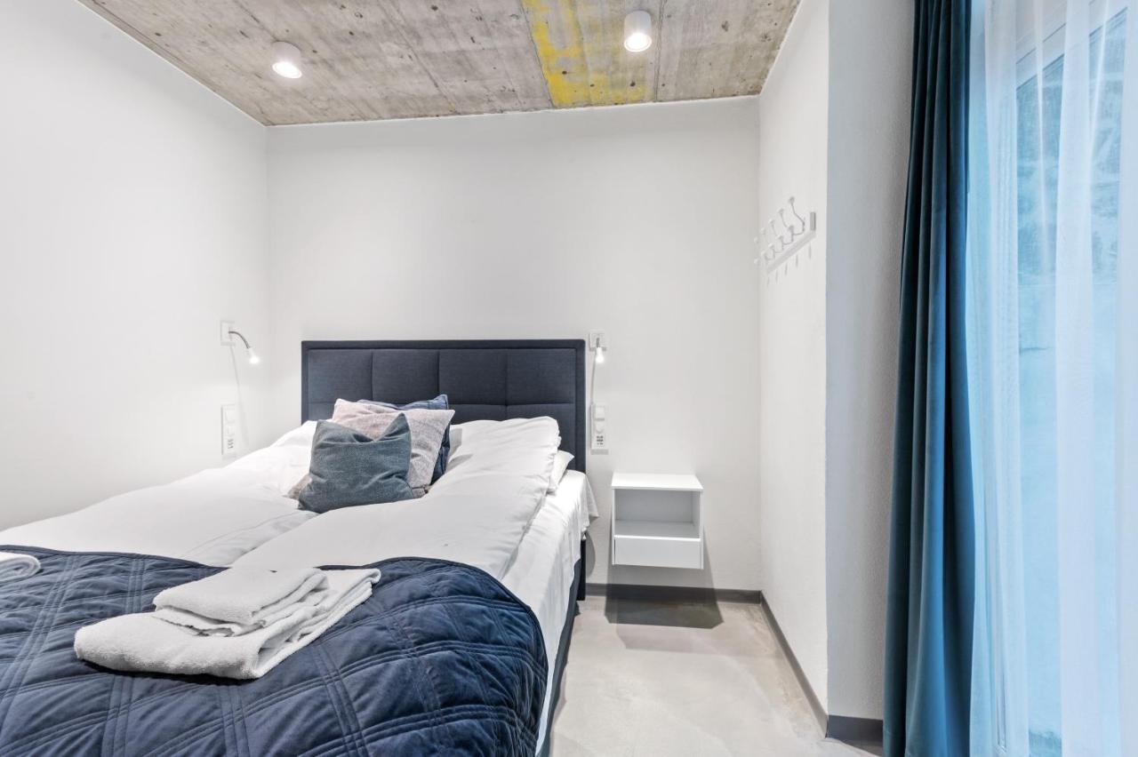 Two-Bedroom Apartment,1050072046:JPEG