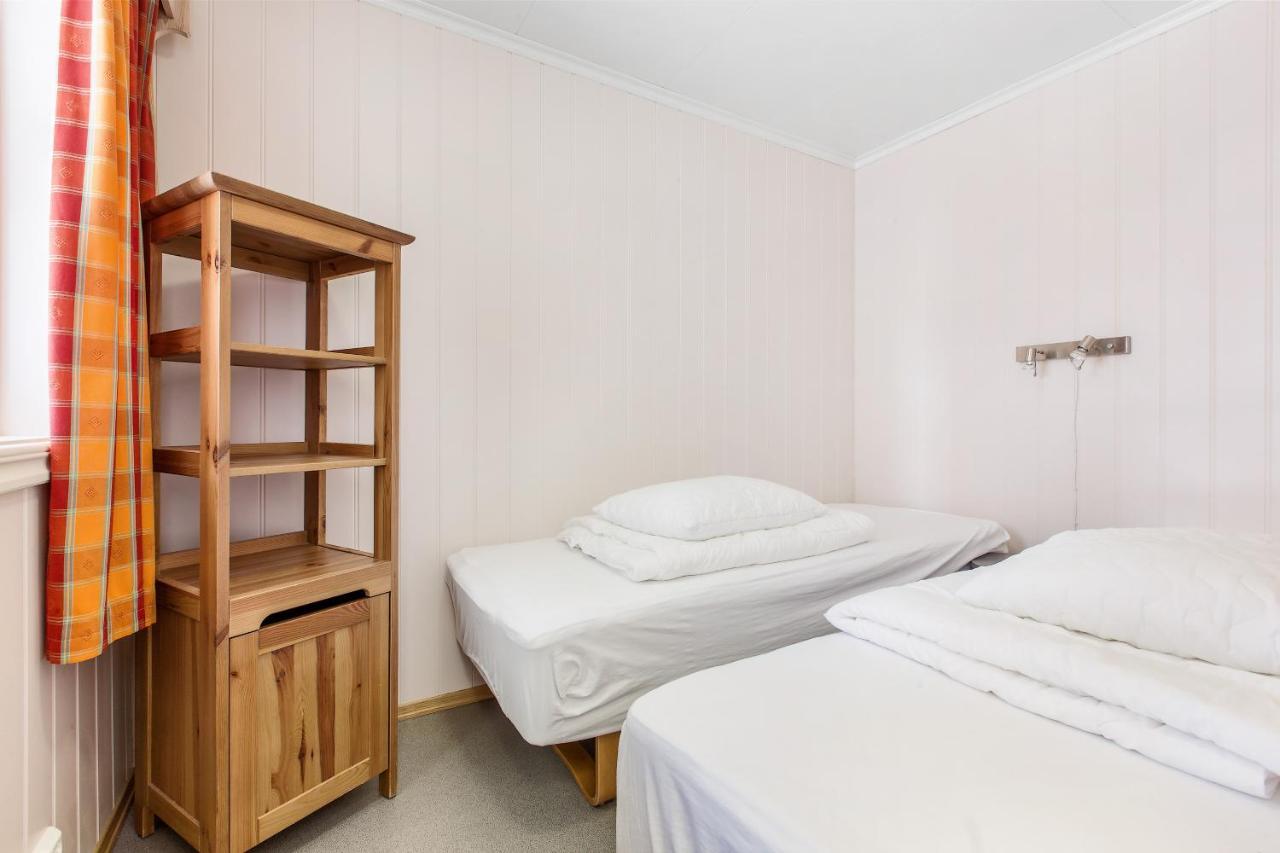One-Bedroom Chalet,1185627217:JPEG