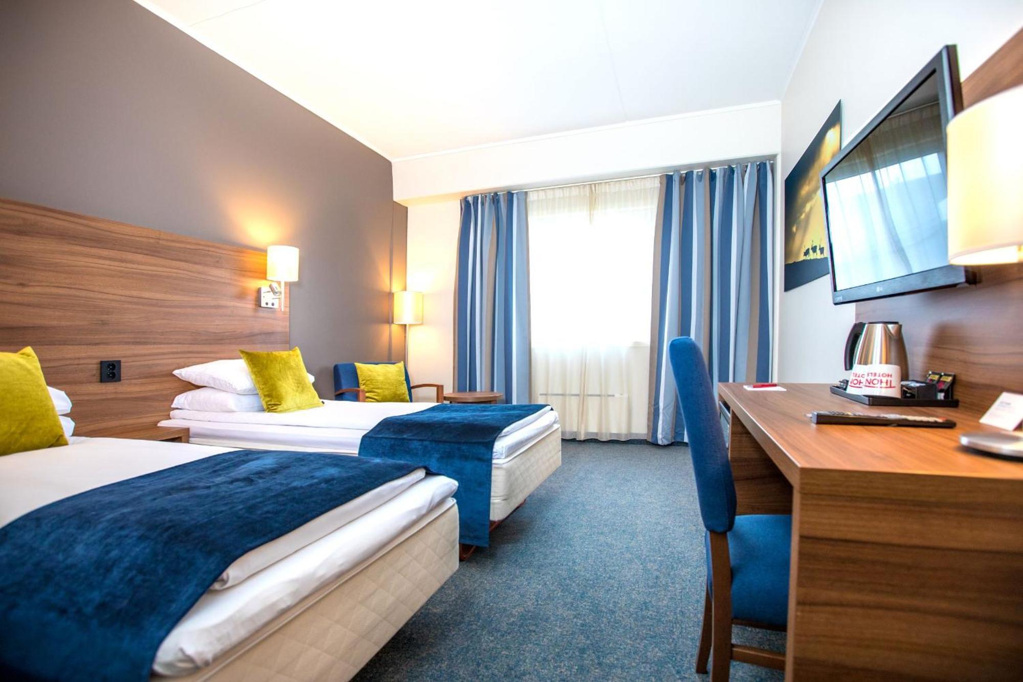 Twin Room,547762575:JPEG
