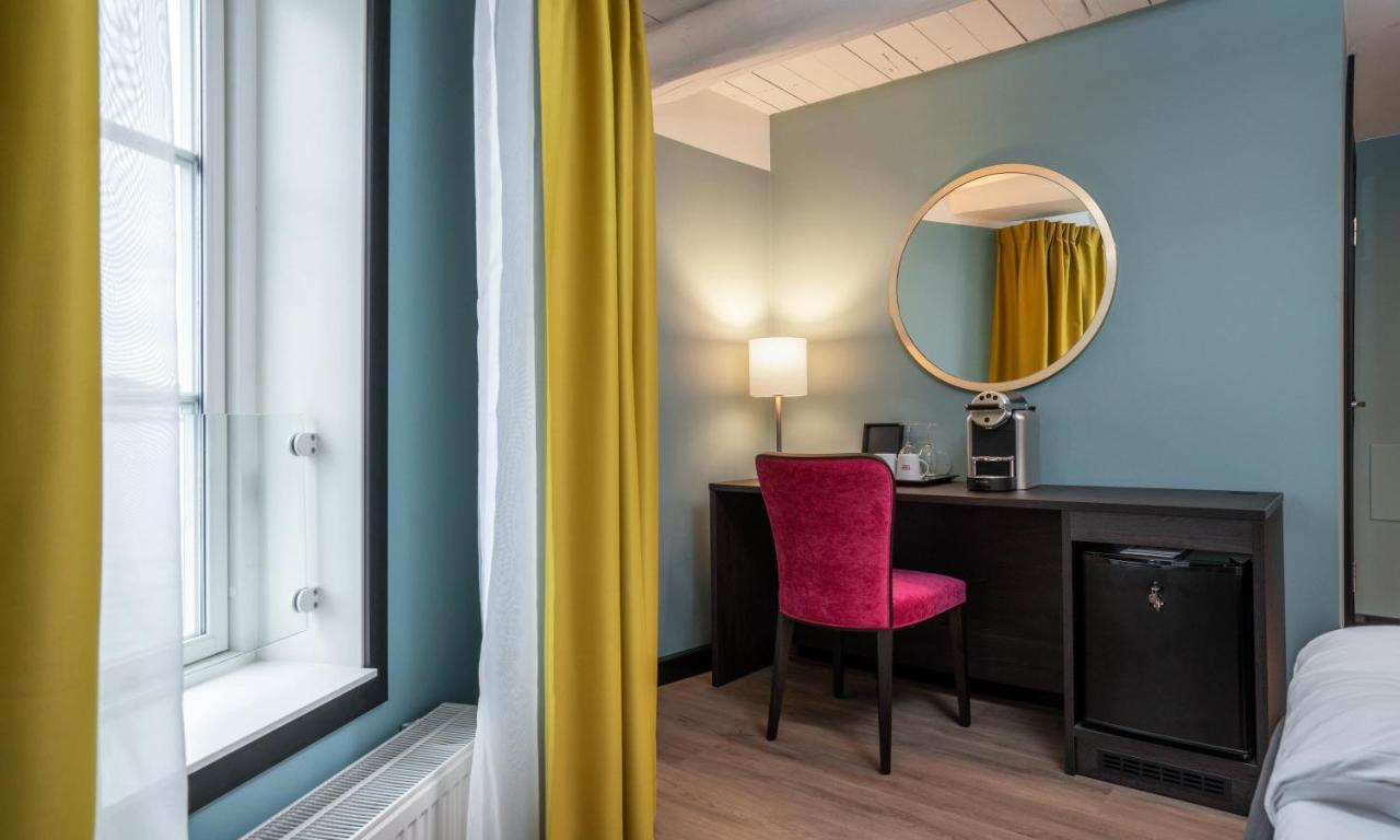 Double Room,1321863931:JPEG
