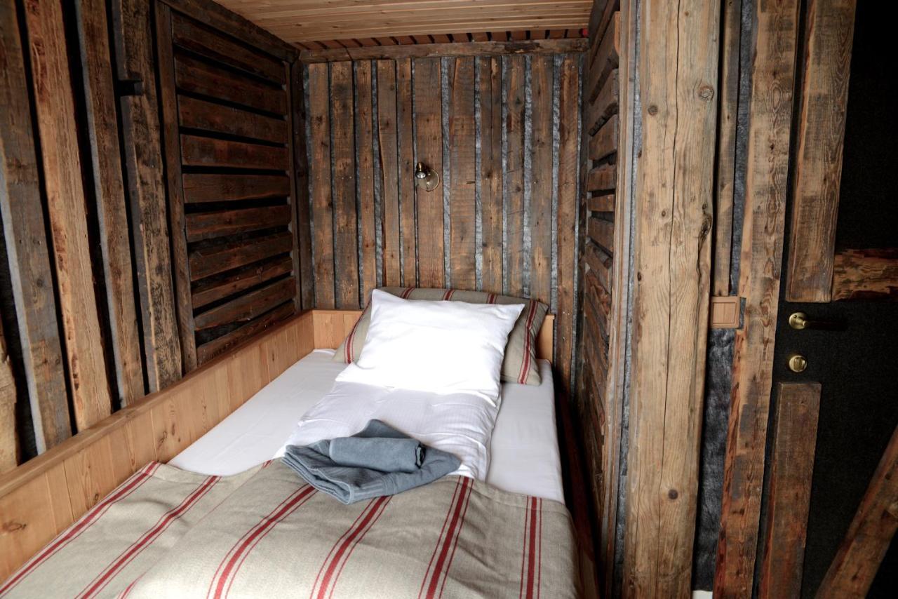 Single Room,1322911177:JPEG