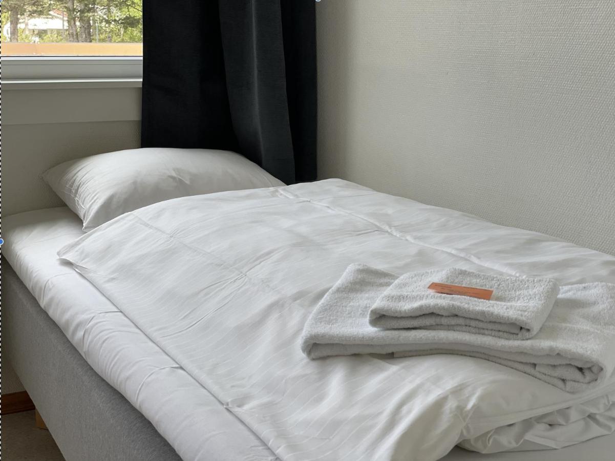 Standard Single Room,1414698078:JPEG