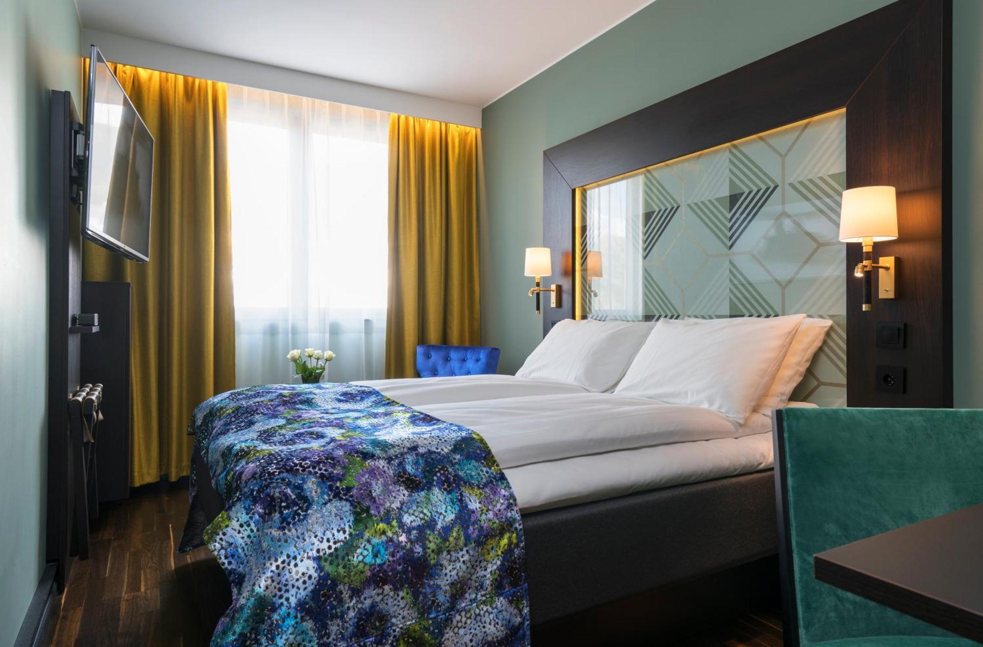 Standard Double Room,1434034702:JPEG