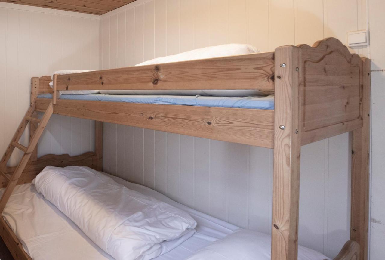Two-Bedroom Cottage,1465697869:JPEG