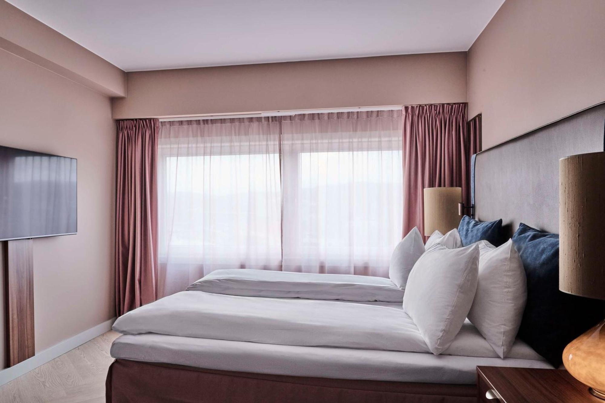 Junior Suite mit Blick auf den Hafen
