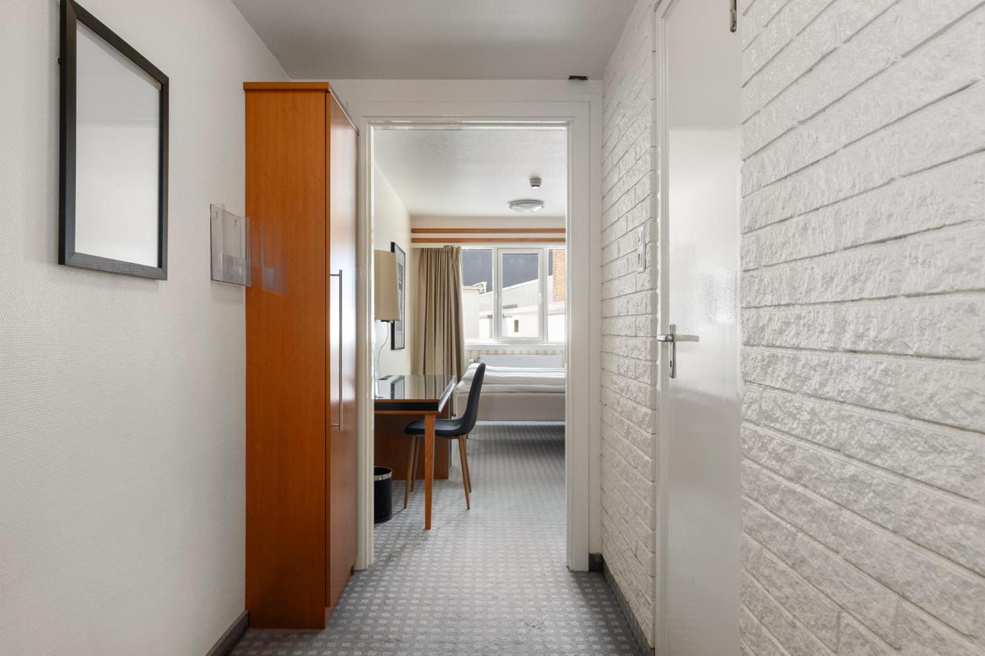 Economy Double Room,1571281904:JPEG