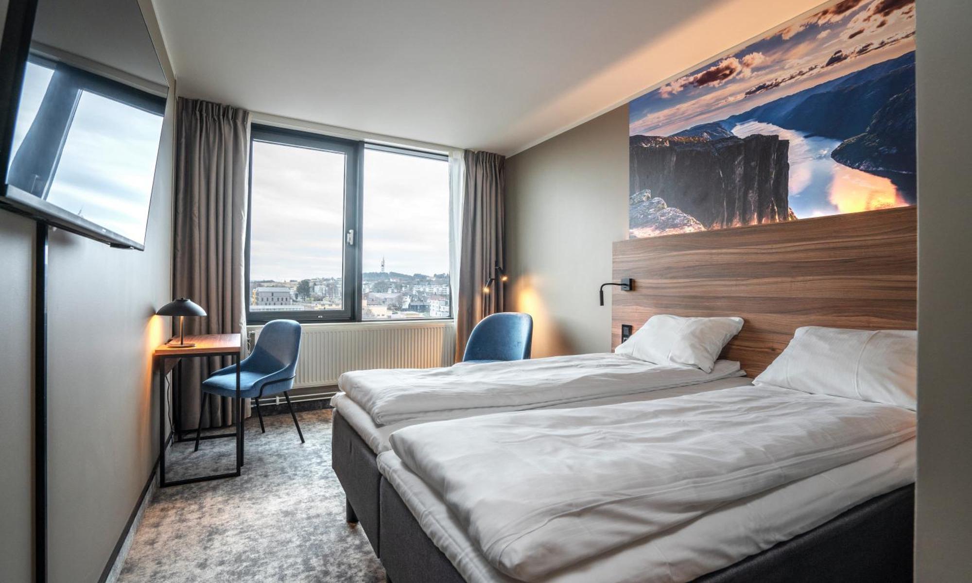Standard Room Queen Bed,1574699747:JPEG