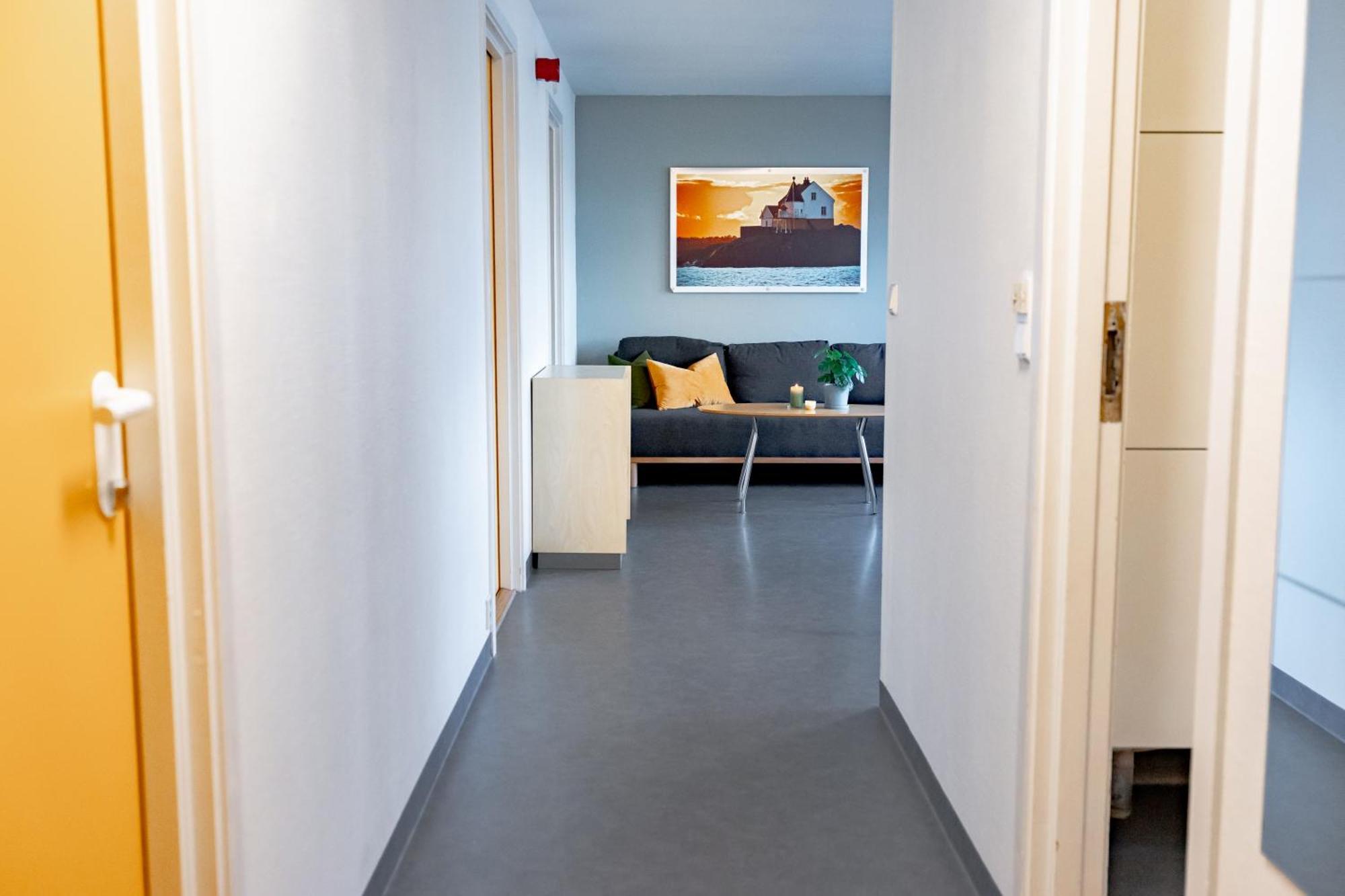 Three-Bedroom Apartment,1587501978:JPEG