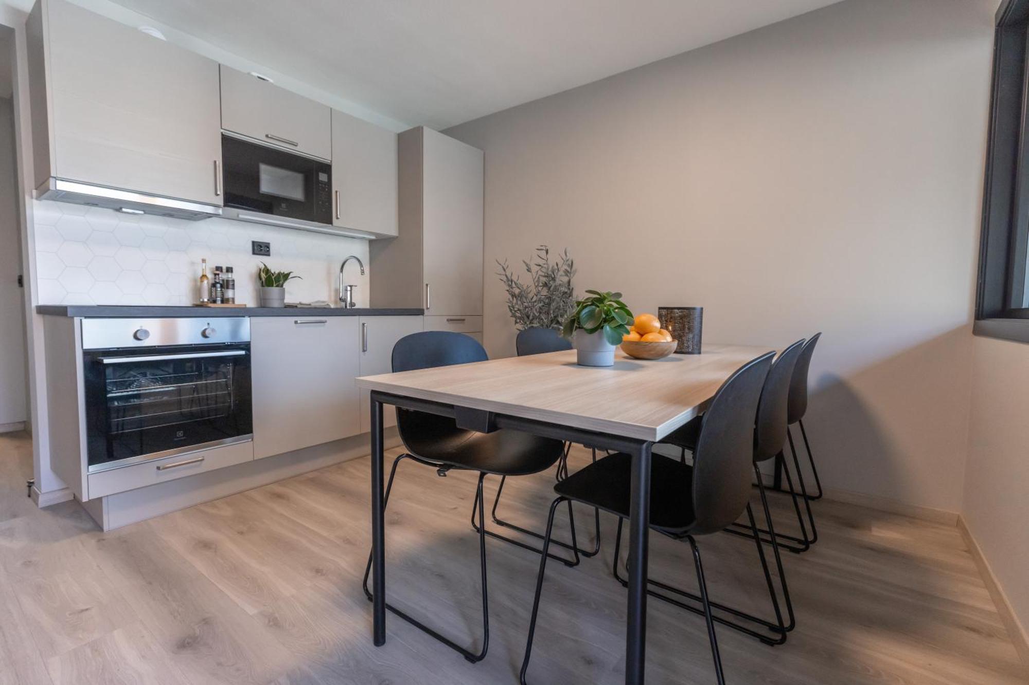 Two-Bedroom Apartment,1587502016:JPEG