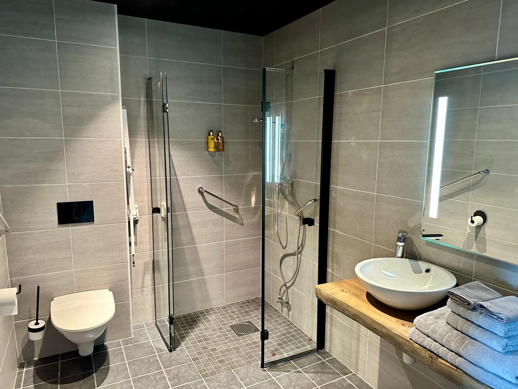 Superior Double Room,1600267018:JPEG