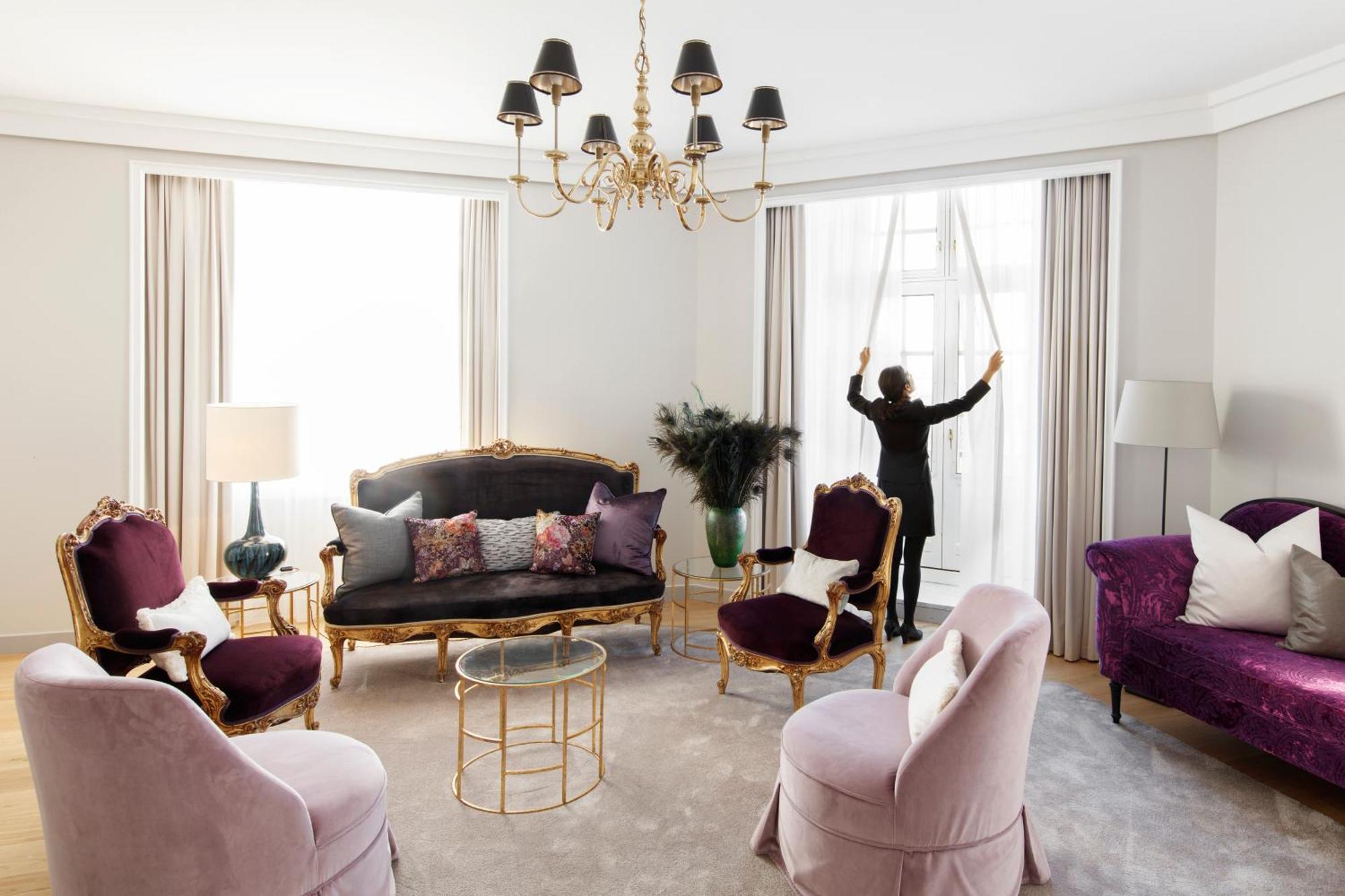Signature Suite
