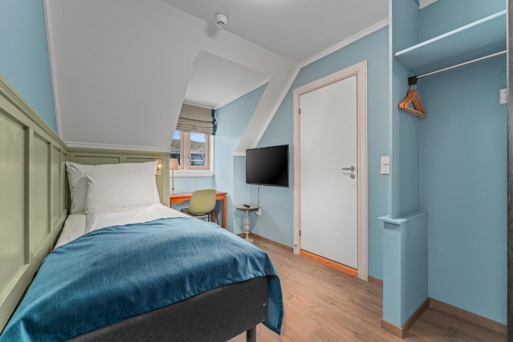 Loft Room,1676727786:JPEG