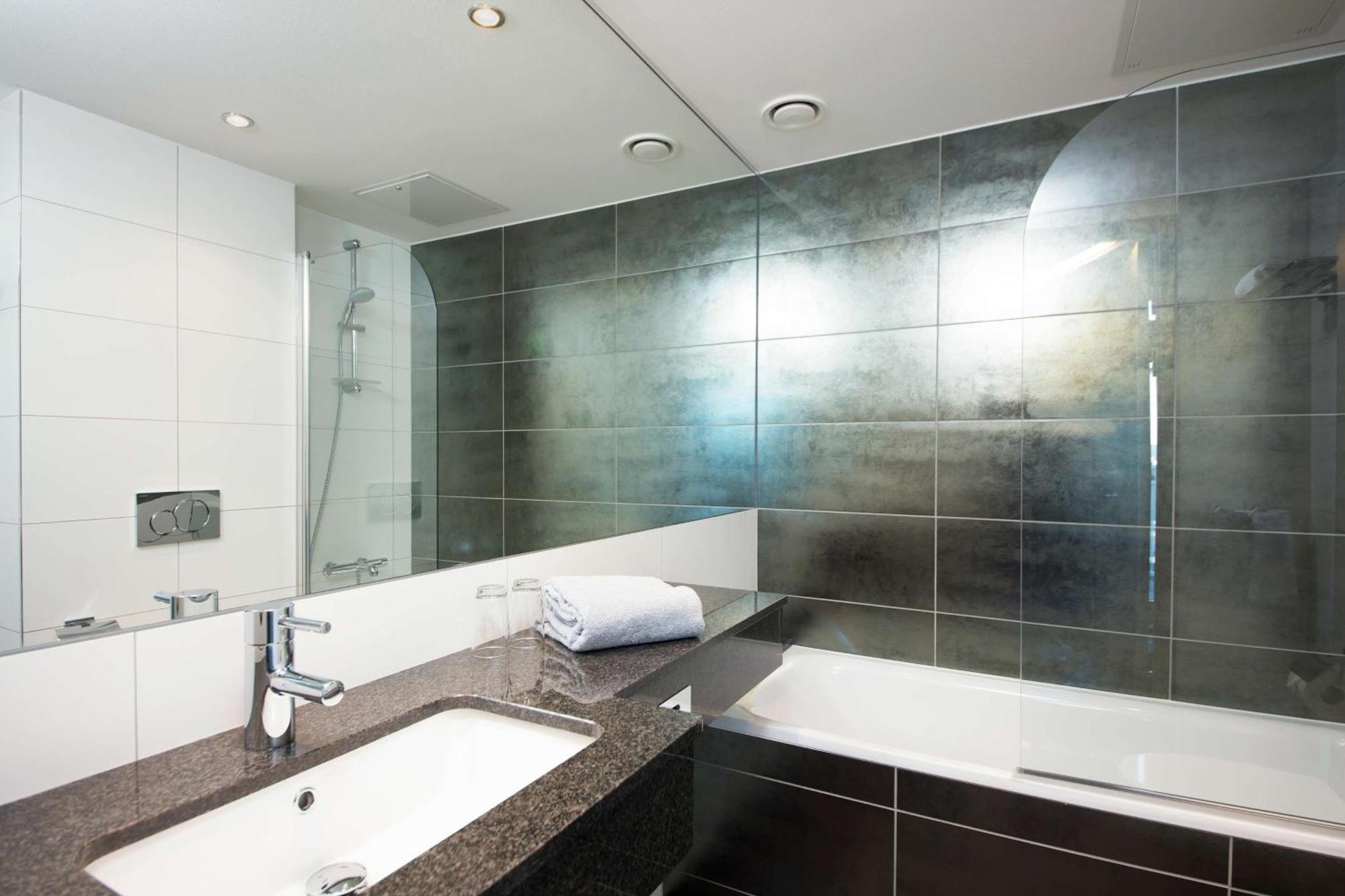 Standard Single Room,1669847818:JPEG