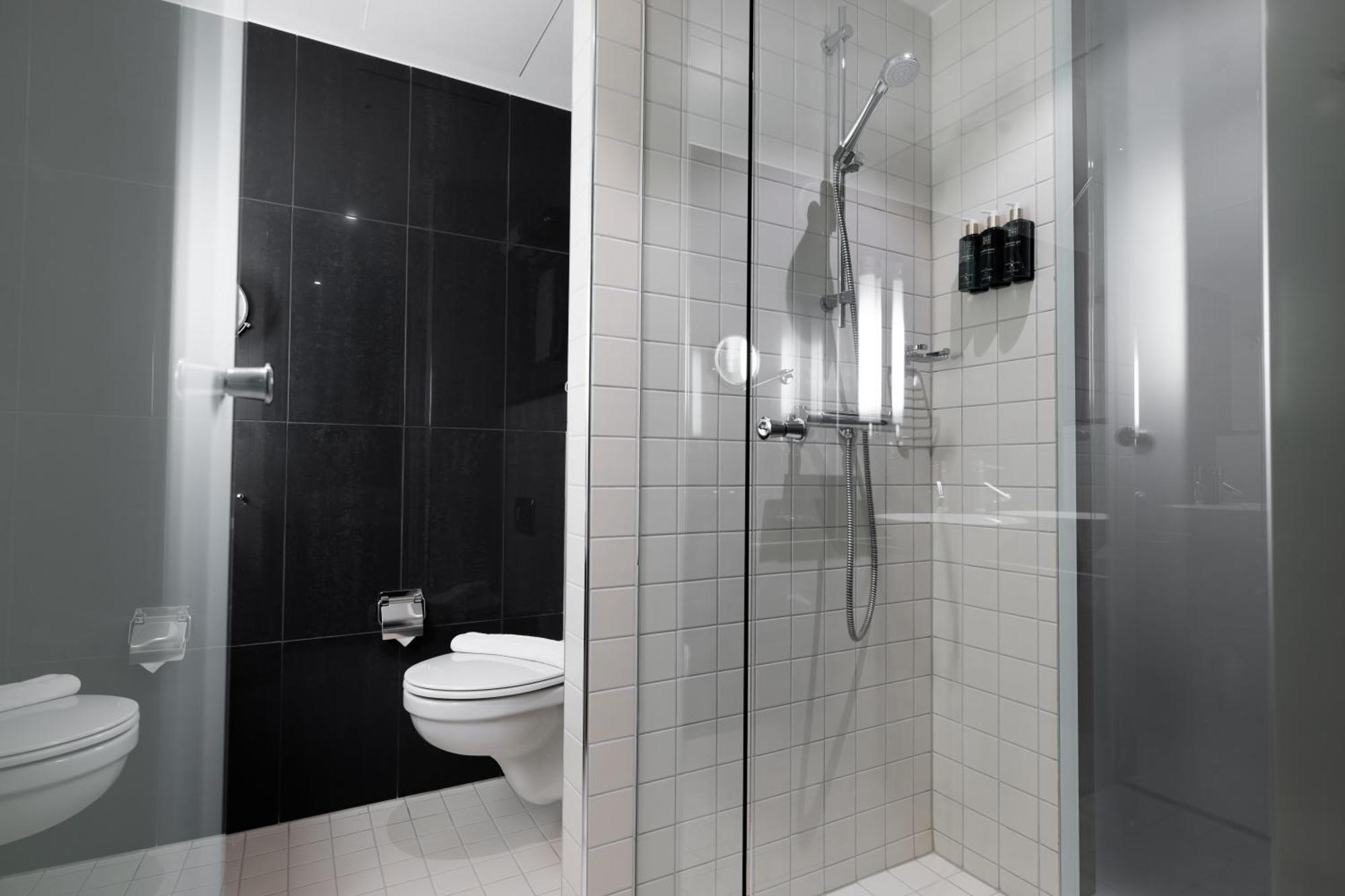 Deluxe Double Room with Mountain View,1697804315:JPEG