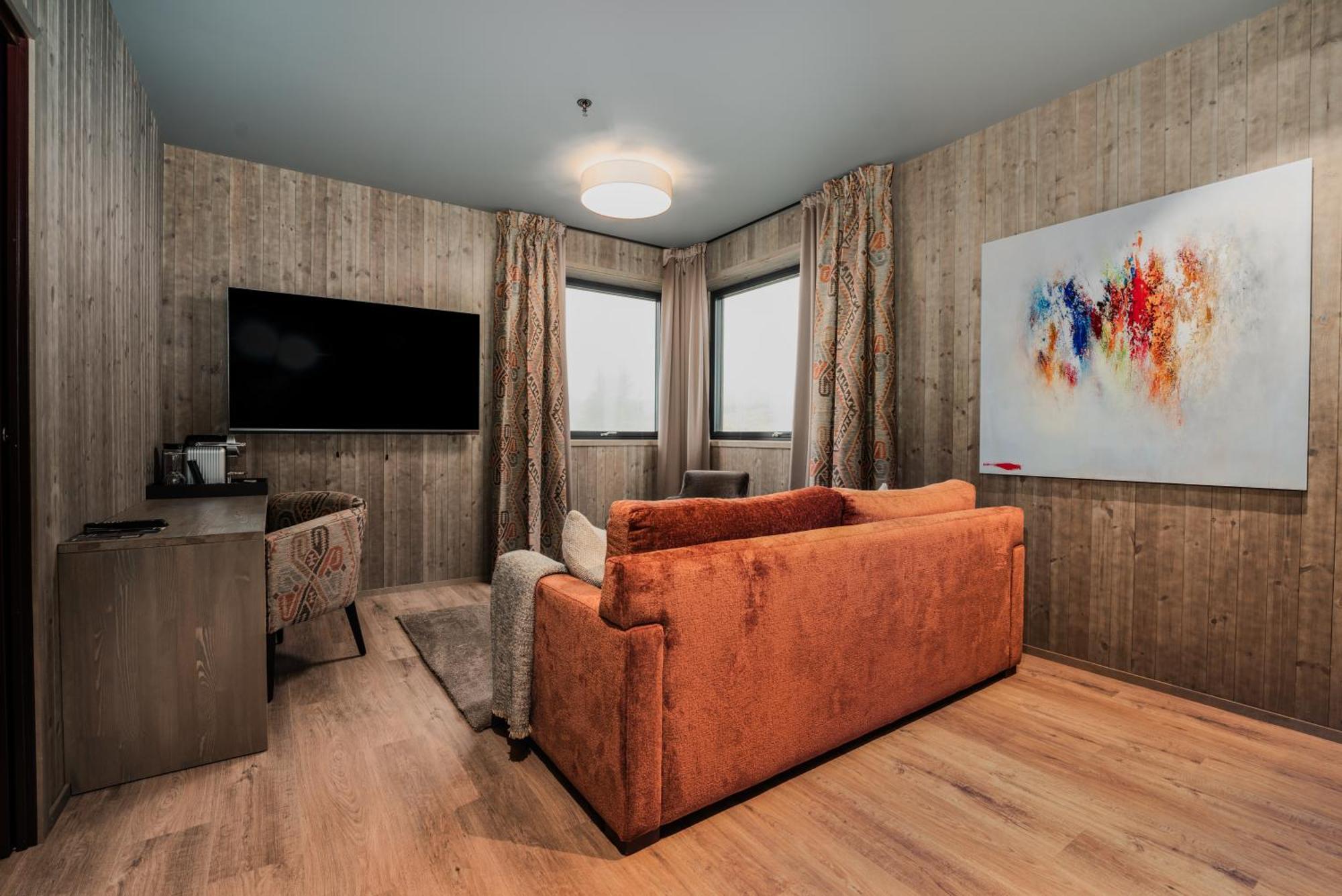 Junior Suite