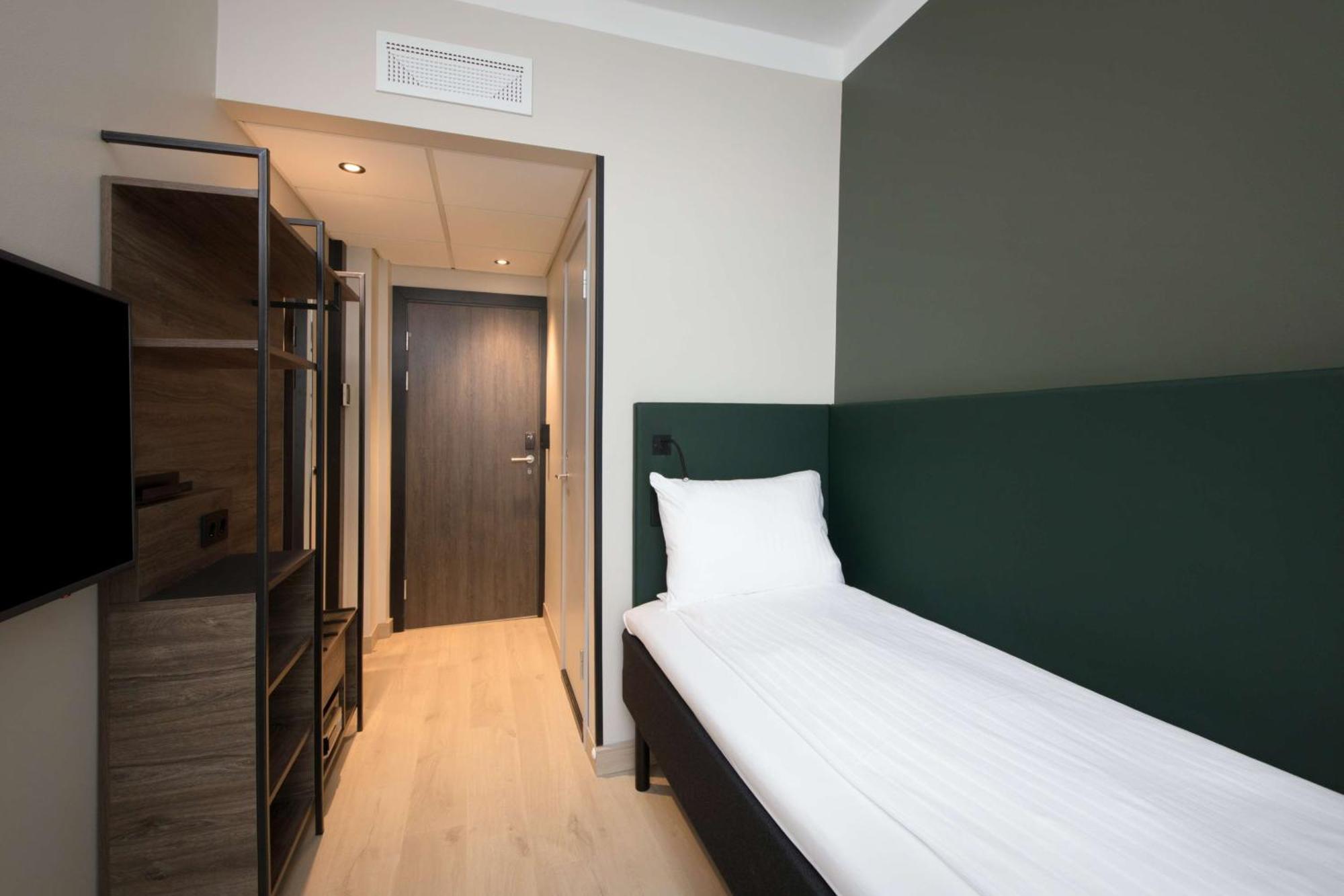 Standard Single Room,1706808953:JPEG