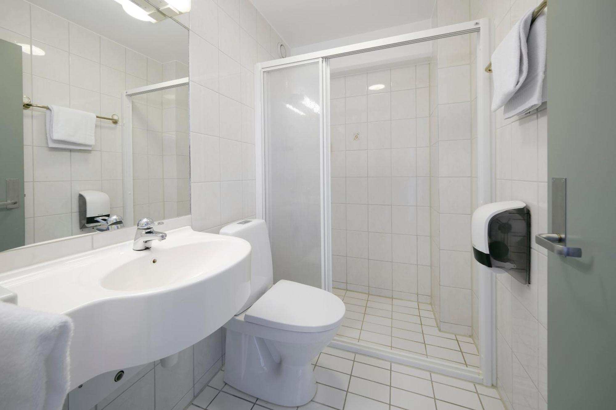 Standard Single Room,1756433033:JPEG