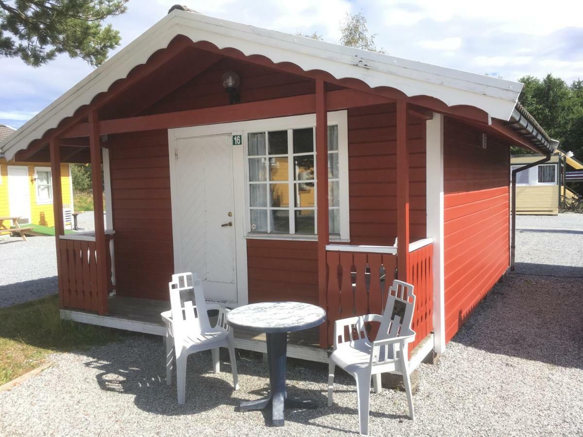 Bungalow,835314278:JPEG