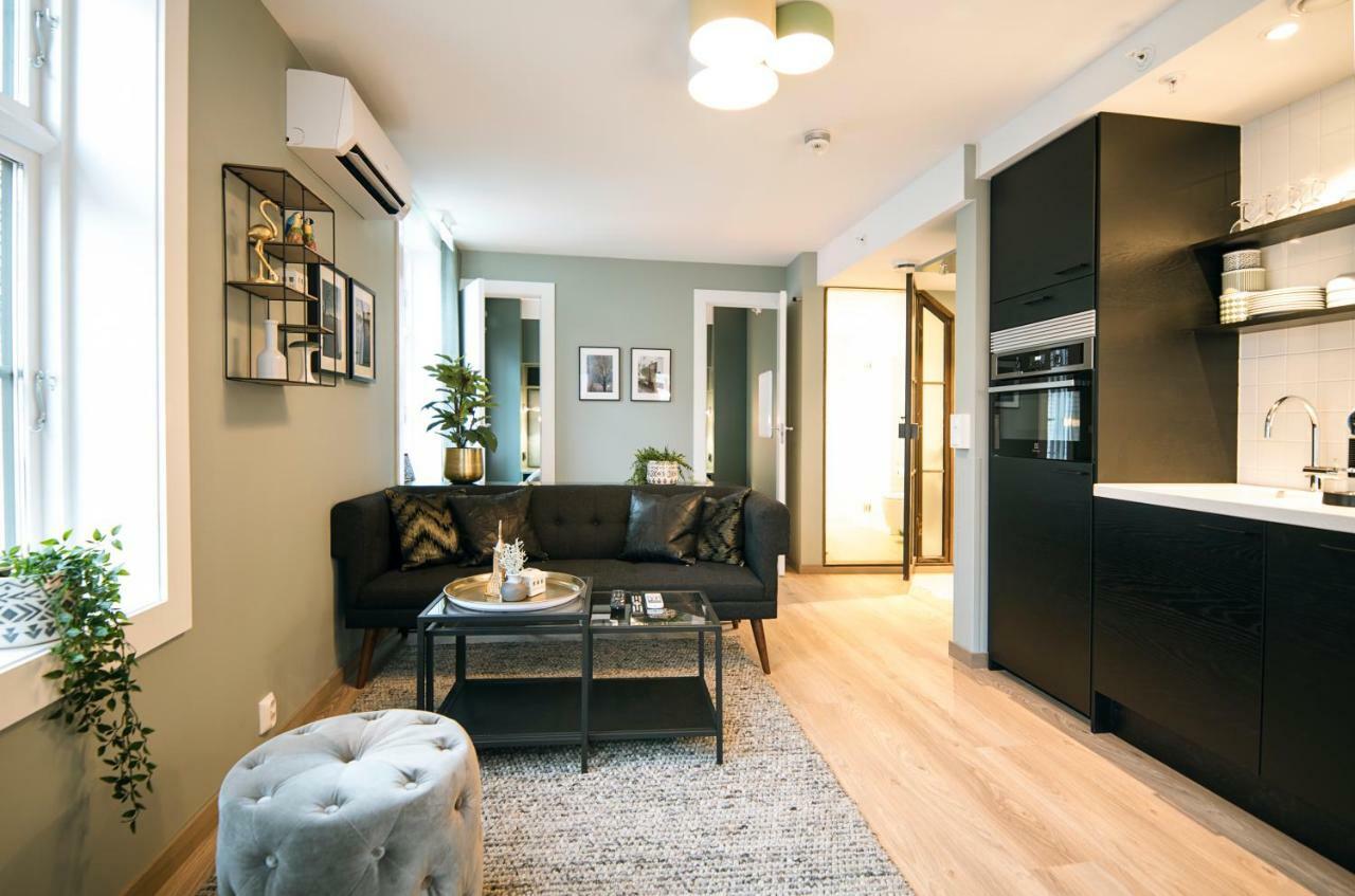 One-Bedroom Apartment,837805190:JPEG