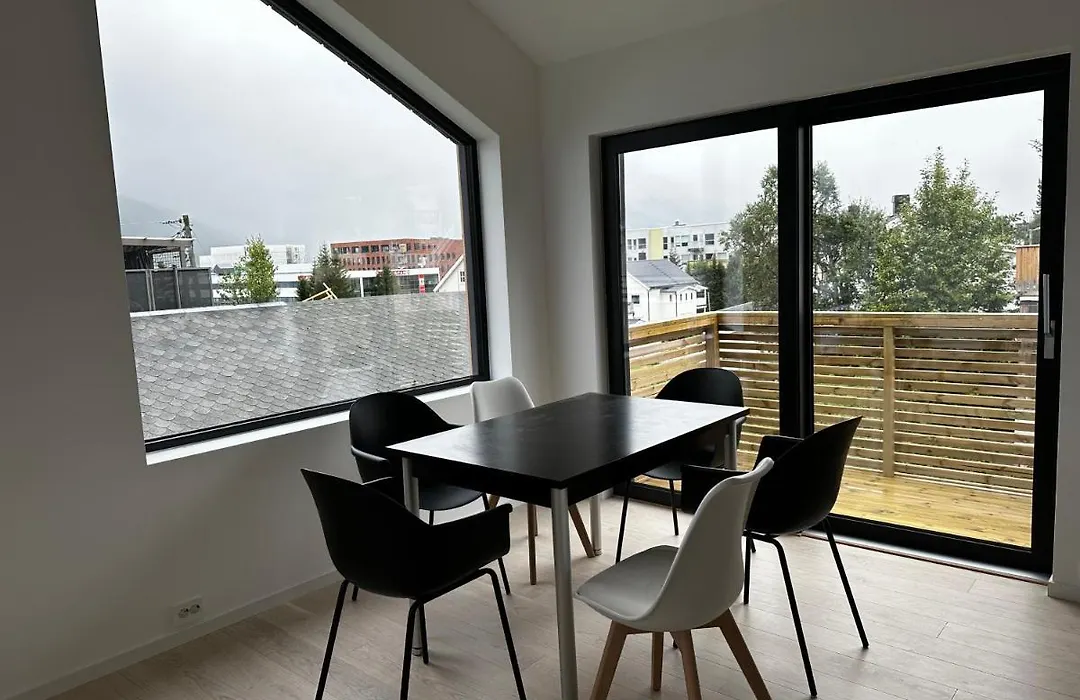 Skagesund Guest House With Free Parking-1