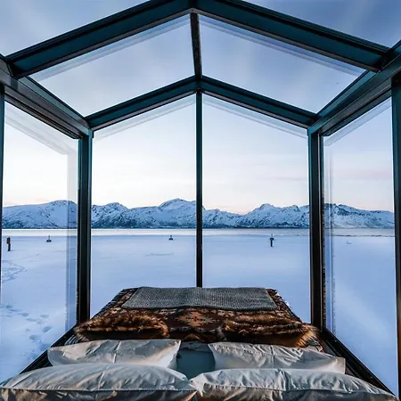 Aera - Glass Cabins-3