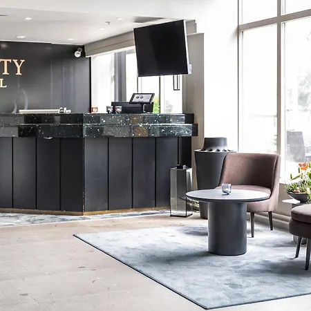 Quality Hotel Grand Larvik-2