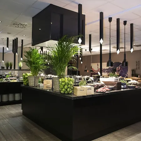 Clarion Hotel Oslo Airport-2