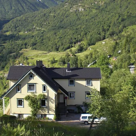 Lunheim In Geiranger-2