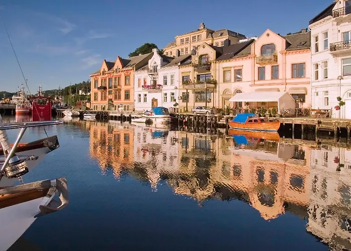 Farsund Hotels