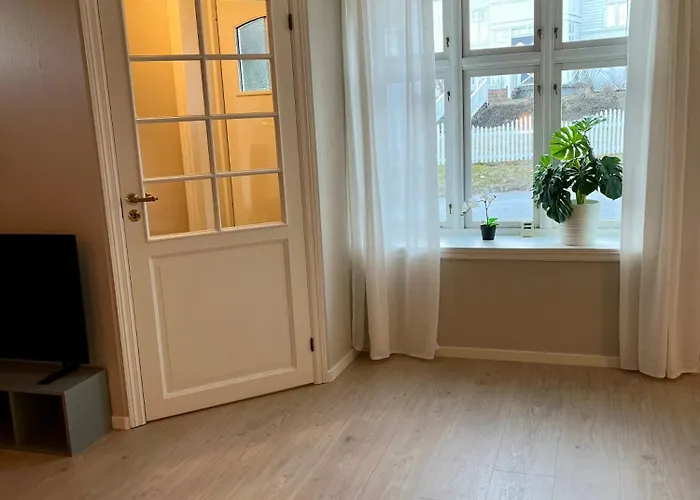 Villa Holmen, Ground Floor Apartment Balestrand