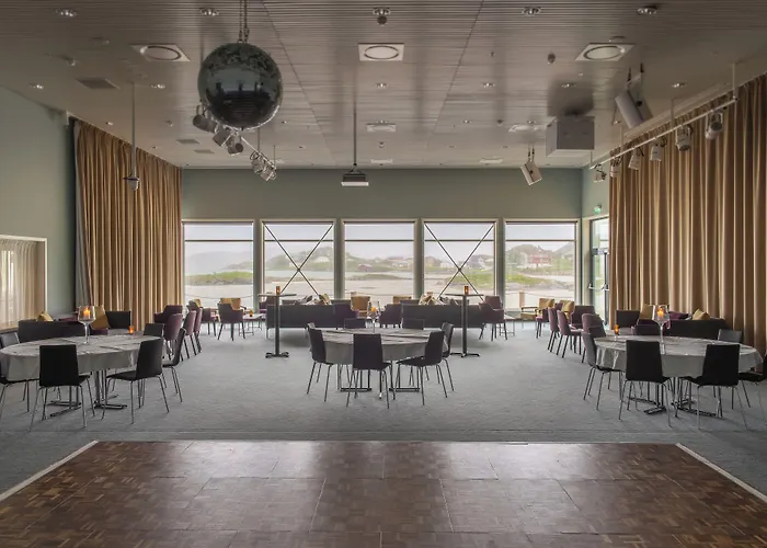 Hotels in Sommarøy