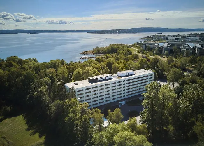 Hôtels avec Courts de Tennis à Oslo